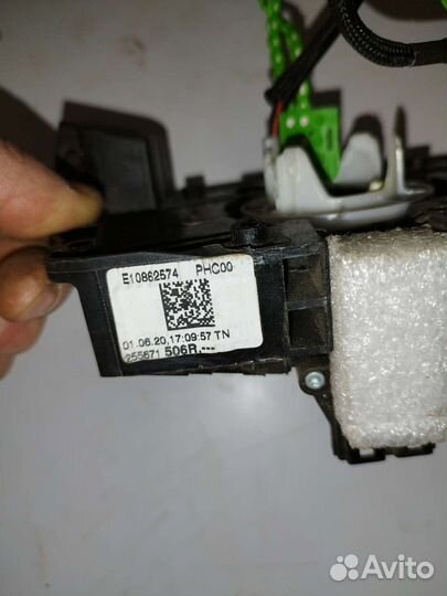 Шлейф подрулевой Nissan Terrano 3