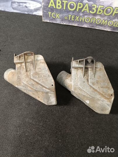 Дефлектор выпускного коллектора VAG