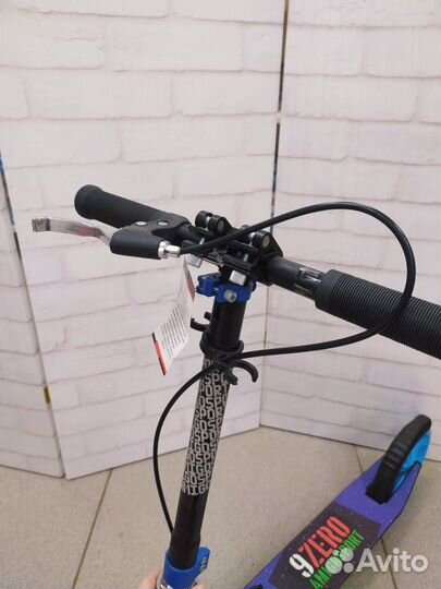 Самокат Explore glider super с ручным тормозом и а