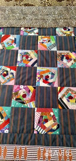 Лоскутное одеяло ручной работы