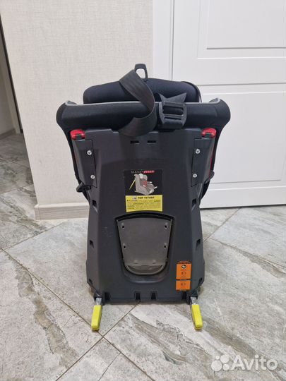 Автомобильное детское кресло от 9 до 18 кг