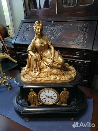 Часы каминные. Антиквариат