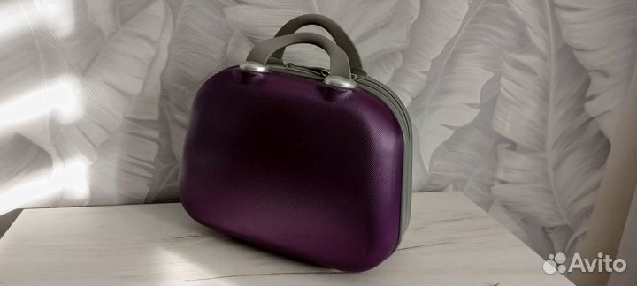 Чемодан кейс Бьюти кейс на чемодан