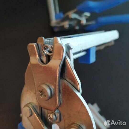 Скобы (клипсы) для клипсатора, степлера