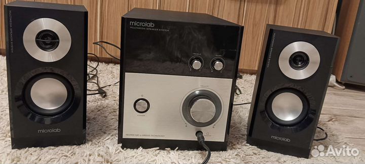 Колонки 2.1 microlab m-880