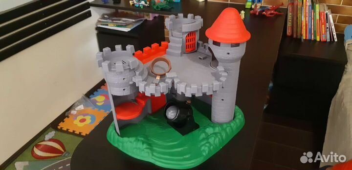 Рыцарский замок ELC/Дракон дышащий паром