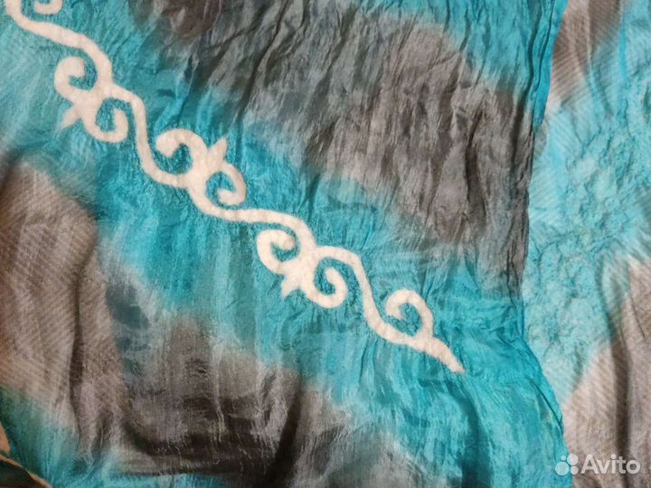 Шарфы и палантины