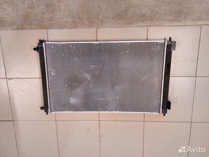 Радиатор охлаждения на лексус нх