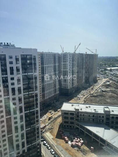 Машиноместо, 14 м²