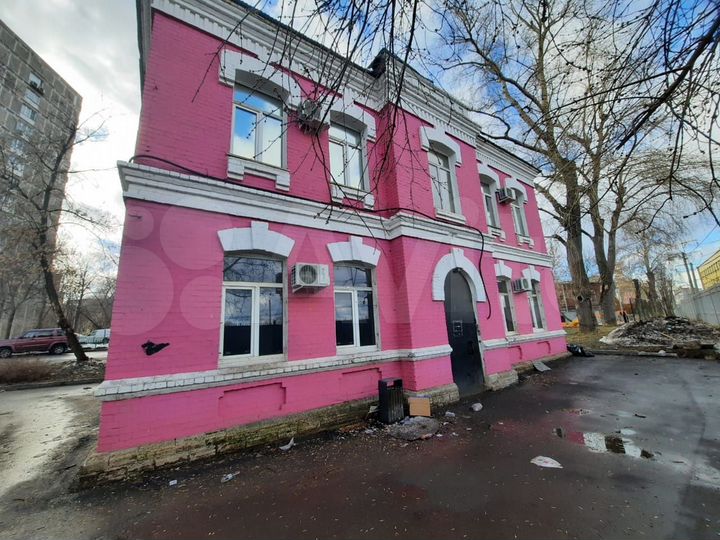 Здание 203,9 м² и зем. уч. 246 м²