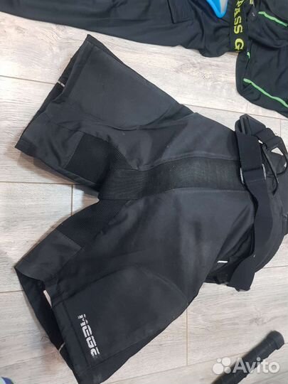 Экипировка детская для хоккея, хоккейная форма