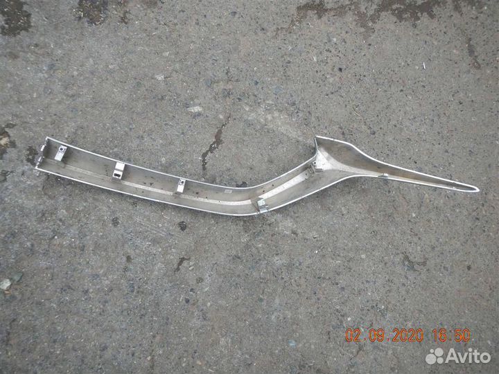 Молдинг решетки радиатора Mazda CX-5 2017