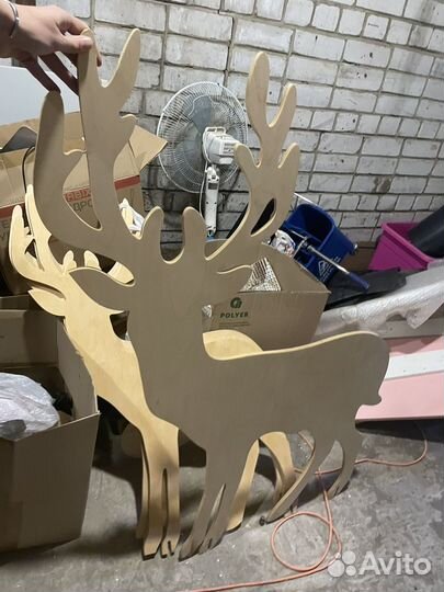 Декоративный олень