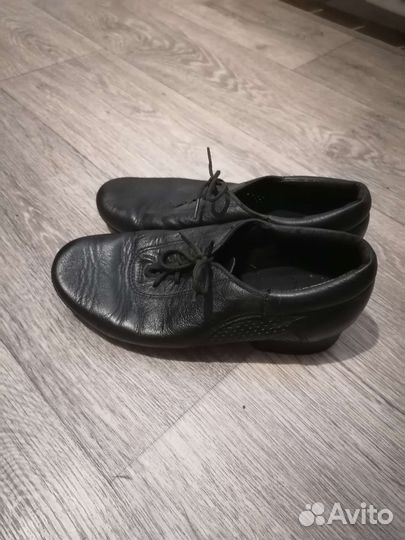 Туфли для бальных танцев