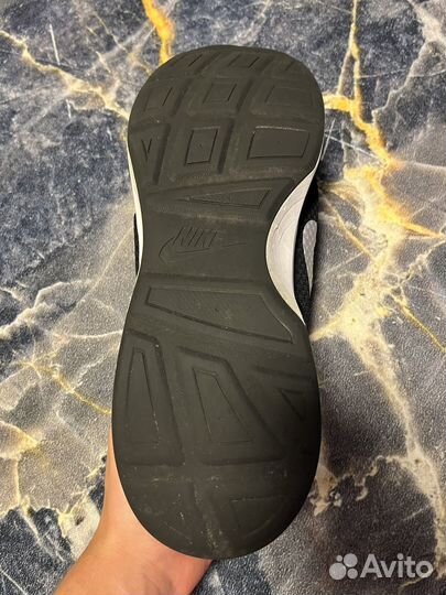Кроссовки nike