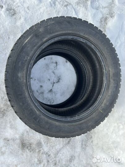 Nokian Tyres Nordman 4 235/55 R17