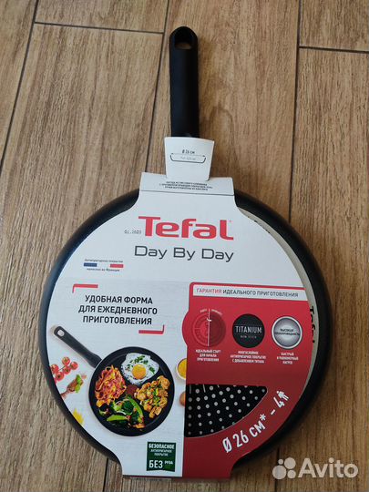 Сковорода Tefal 26см Новая