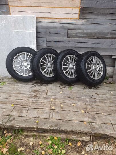 Колеса на литых дисках R15