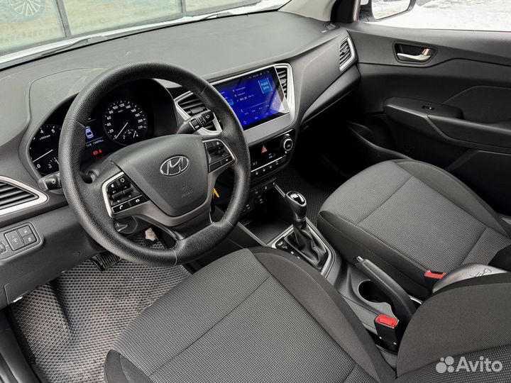 Hyundai Solaris 1.6 AT, 2017, 134 100 км