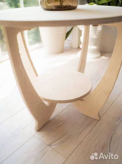 Деревянный стол под покраску