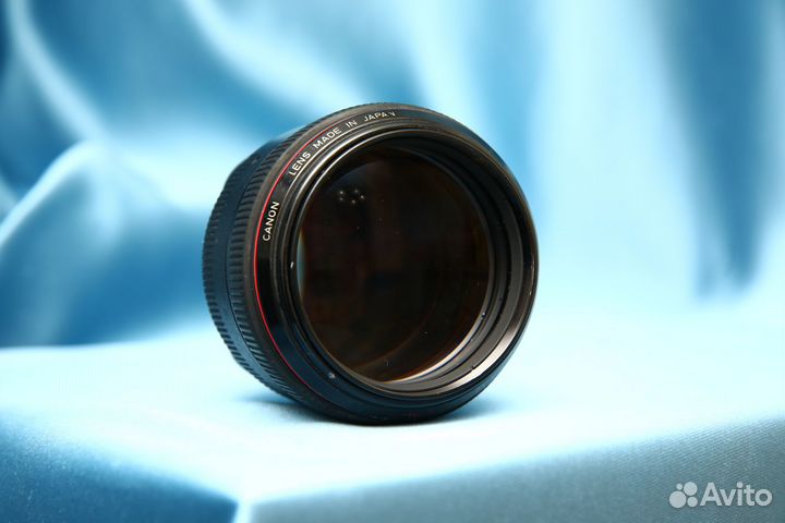Canon EF 85mm f/1.2L USM