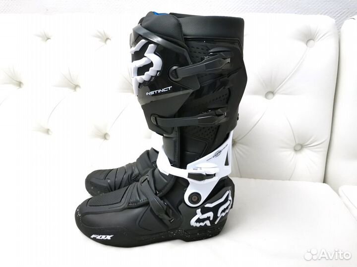 Мотоботы кроссовые Fox Instinct Boot Black/White