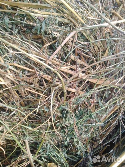 Солома в рулонах