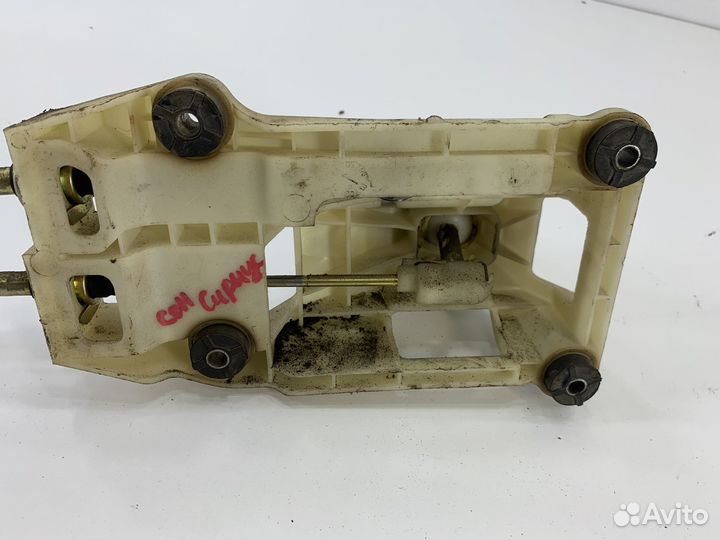 Hyundai sonata ef Кулиса с тросами G4JP