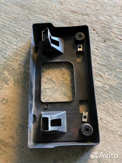 Рамка для номера квадратная. С Японии