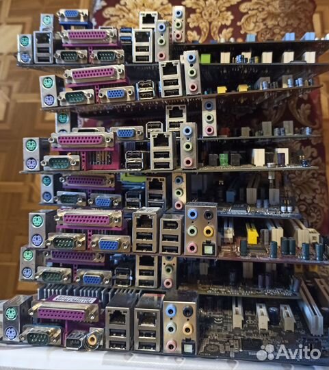 Коробка материнских плат