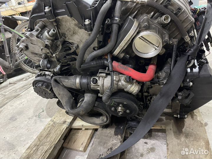 Мотор bmw e53 е63 е65 n62b44