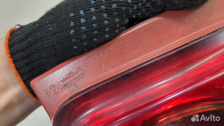 Фонарь (задний) правый Toyota Auris E15