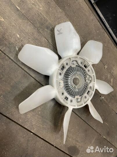 Крыльчатка с муфтой Тоyota LC Prado 150