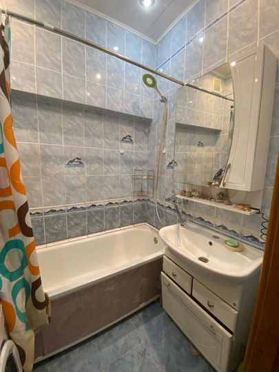 2-к. квартира, 42,3 м², 2/2 эт.