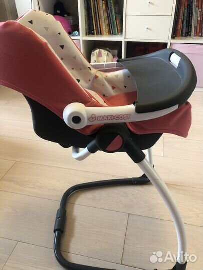 Столик для кормления куклы