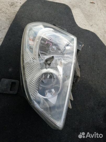 Фара левая Nissan Qashqai J10