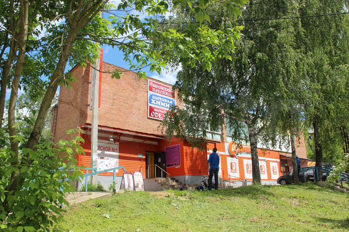 Торговая площадь, 380 м²