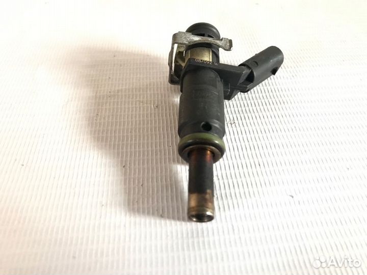 Форсунка инжекторная Mercedes-Benz Viano W639