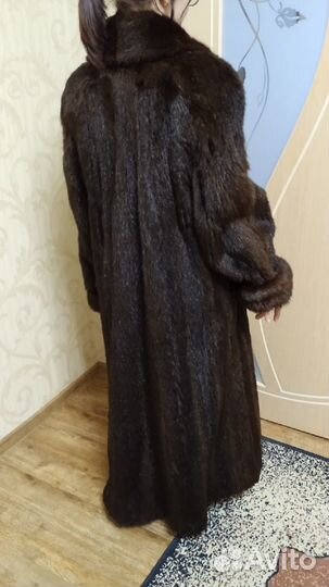 Шуба размер 52-54 торг