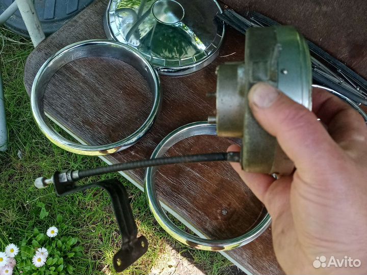 Часы салонные газ 21