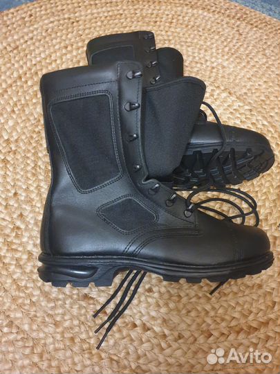 Новые берцы нат.кожа р. 42