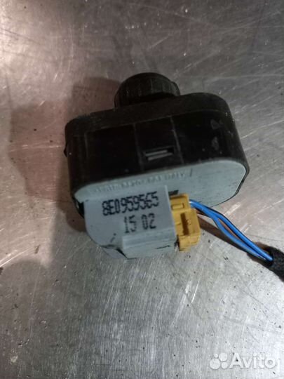 Переключатель регулировки зеркала Audi A4B6