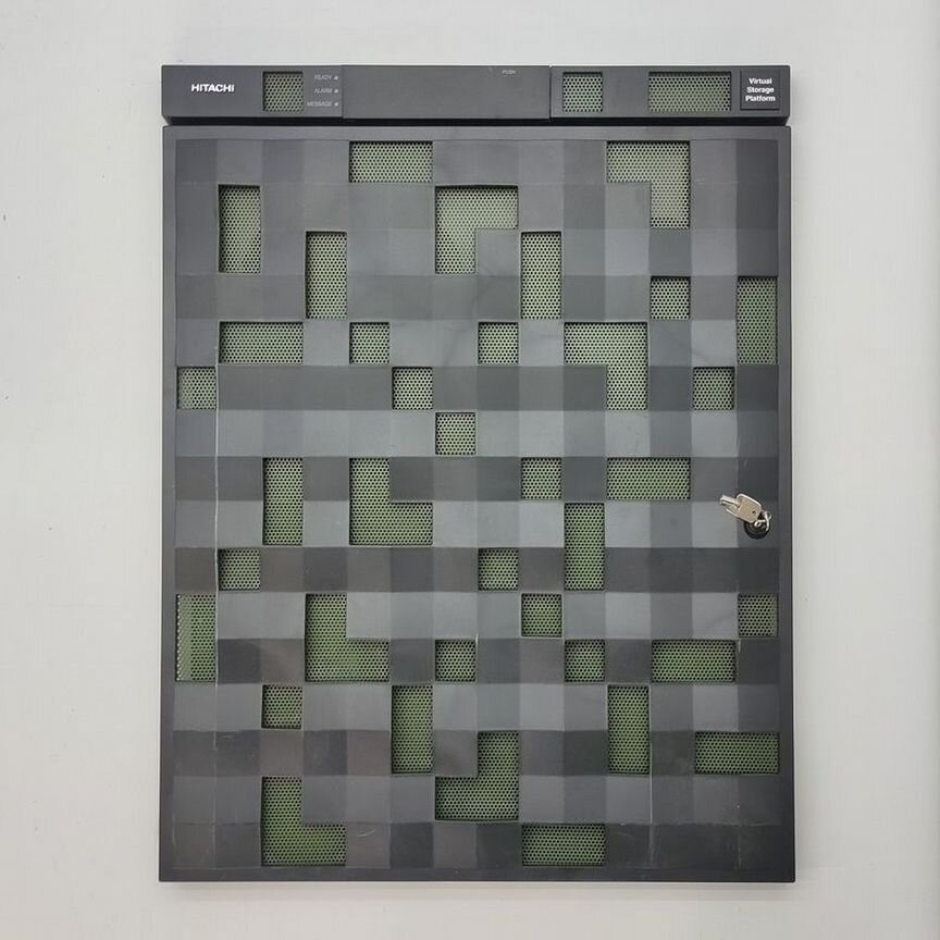 Передняя Панель Hitachi Hnas, Hitachi