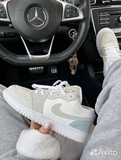 Nike air jordan 1 low Paris