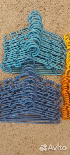 Вешалки плечики детские