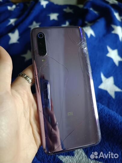 Xiaomi Mi 9, 6/128 ГБ