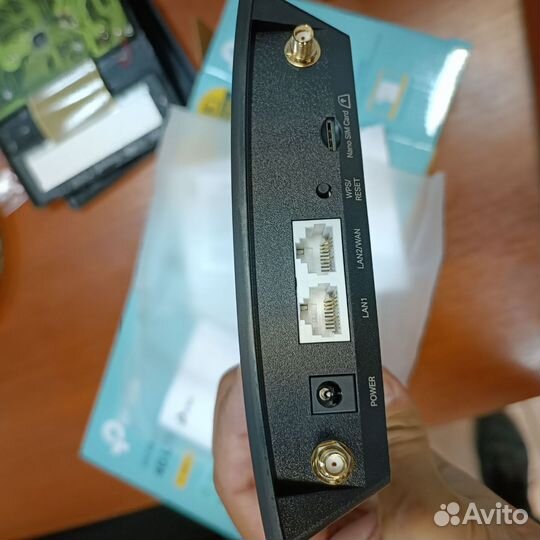 Беспроводной модем Cat.4 MR100