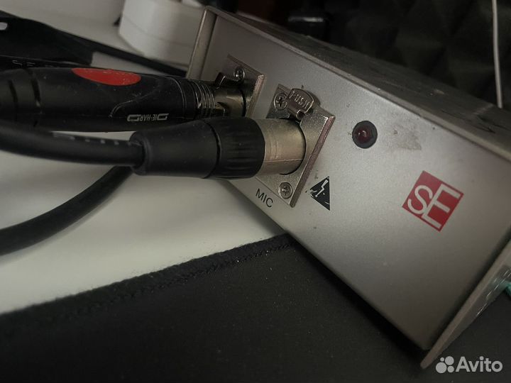 Студийный ламповый микрофон SE2200T