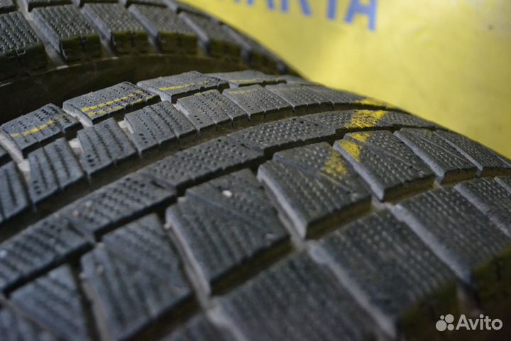 Bridgestone Blizzak Revo GZ 225/45 R18