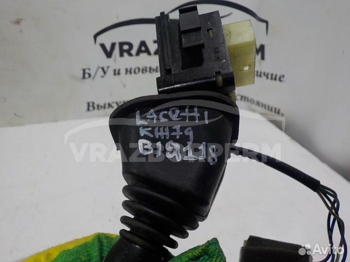 Переключатель стеклоочистителей Chevrolet Lacetti